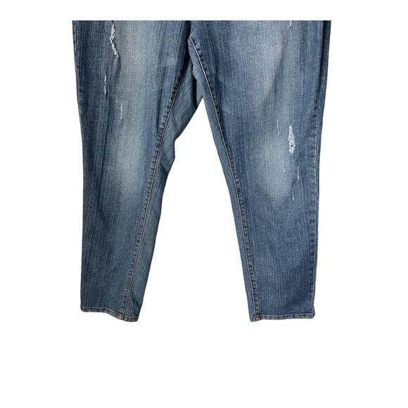 Lane Bryant Jeans Womens Size 22 Straight Leg Light Wash Tapered High Rise Denim - Picture 3 of 15